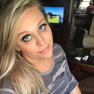 Meet your Posher, Posh